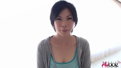 japanese lady in kimono gargles shaft outdoors,uncensored.