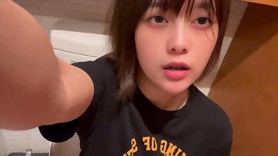 [Masturbating in the toilet] There was someone next to me doing the toilet, but that got me aroused and I jacked alone and came a lot...